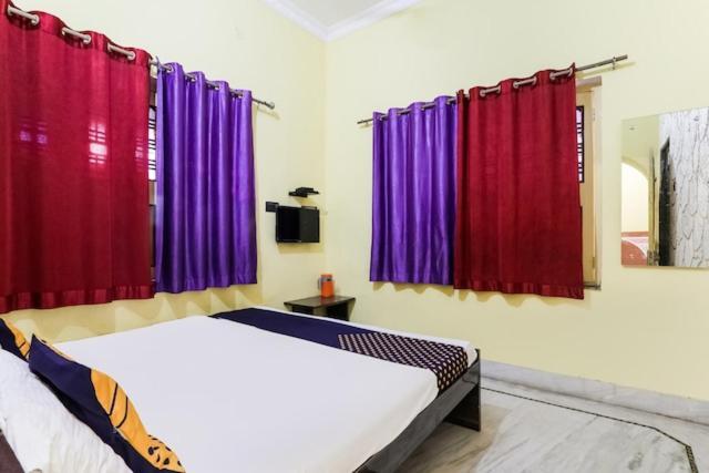 Balajee Residency Hotel Gaya Exterior photo