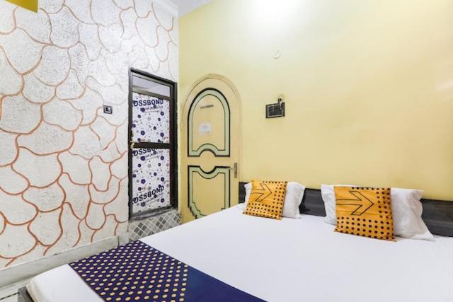 Balajee Residency Hotel Gaya Exterior photo